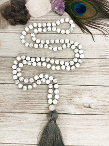 Howlite Mala