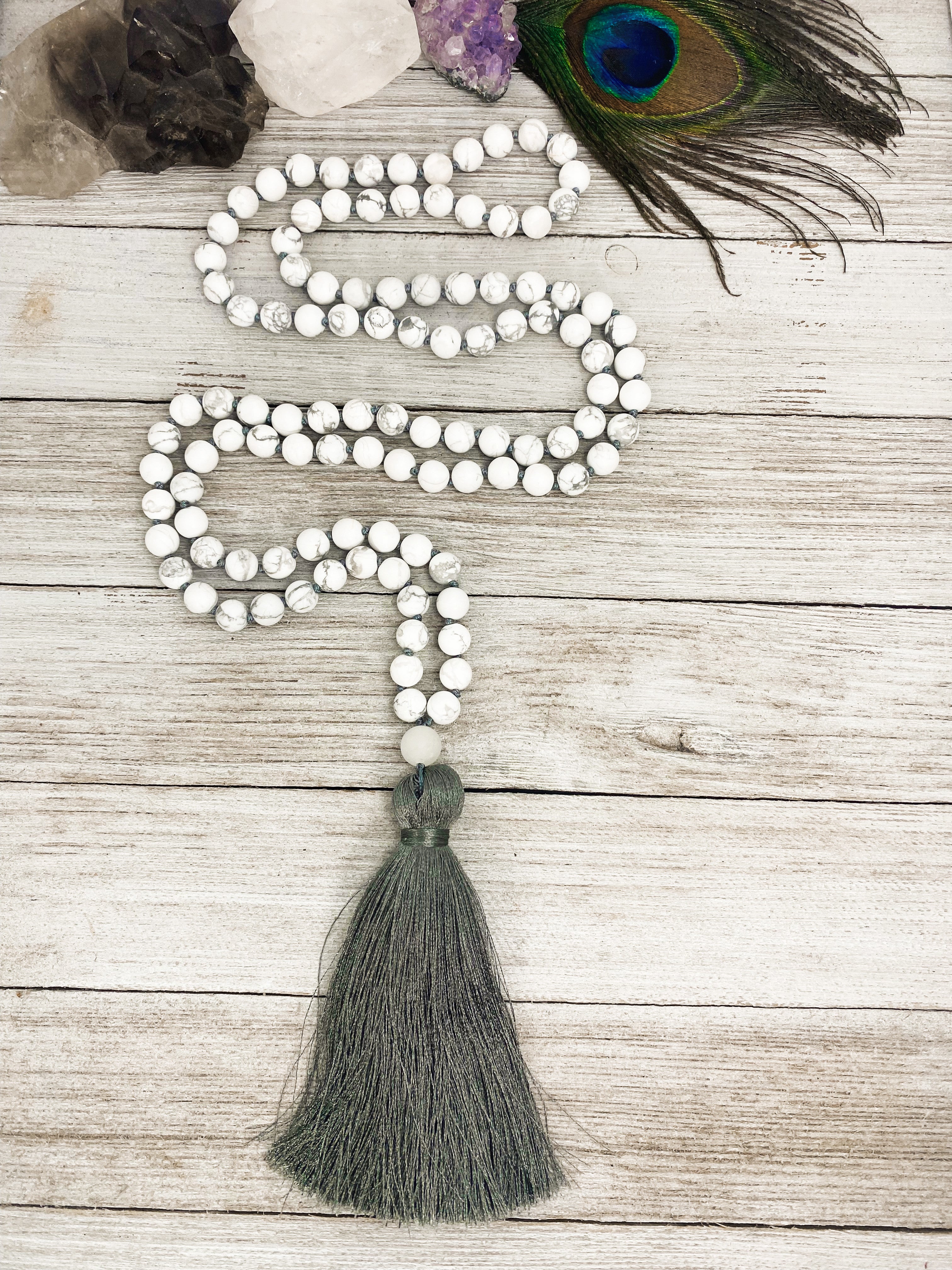 Howlite Mala