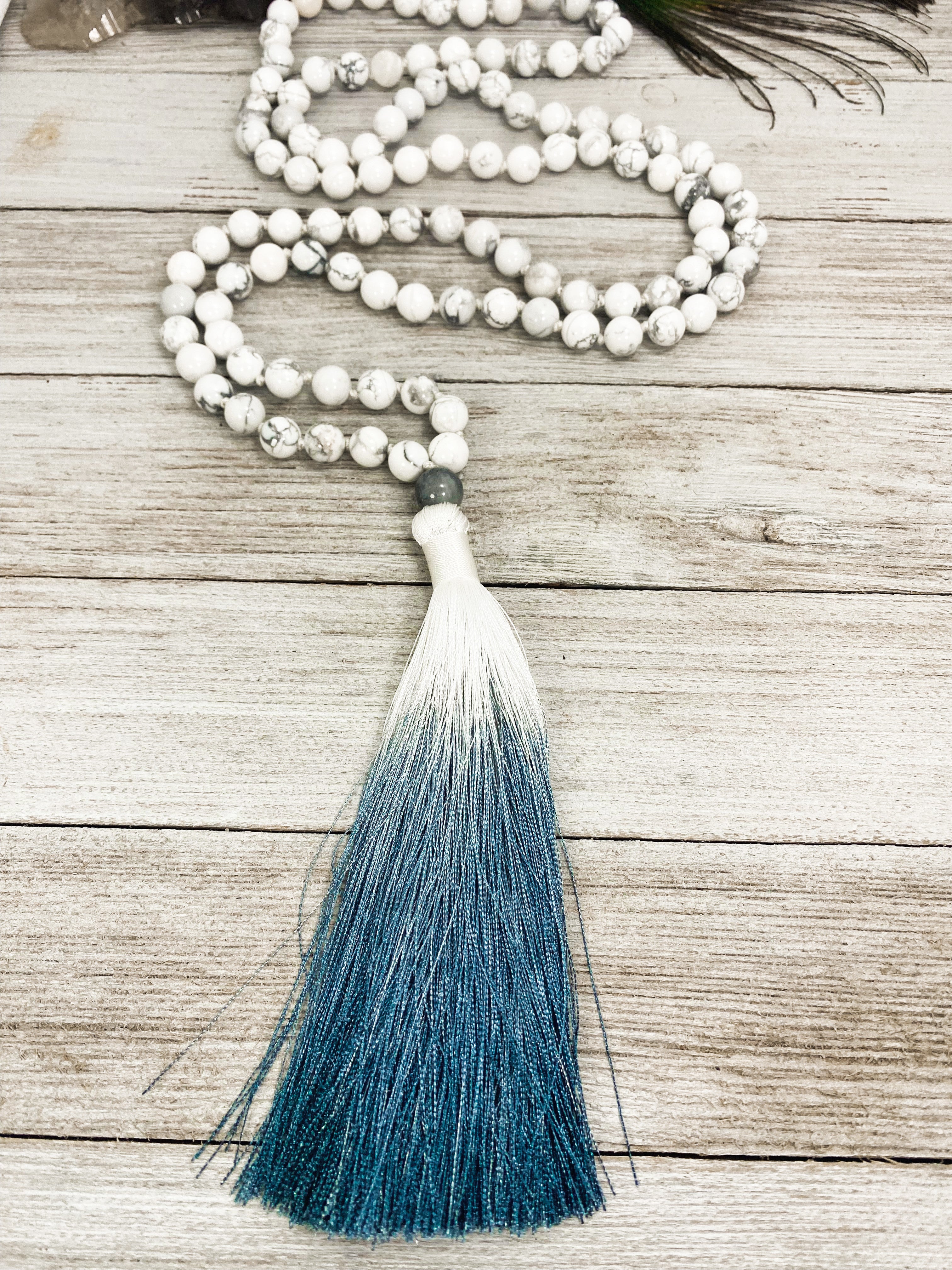 Howlite mala